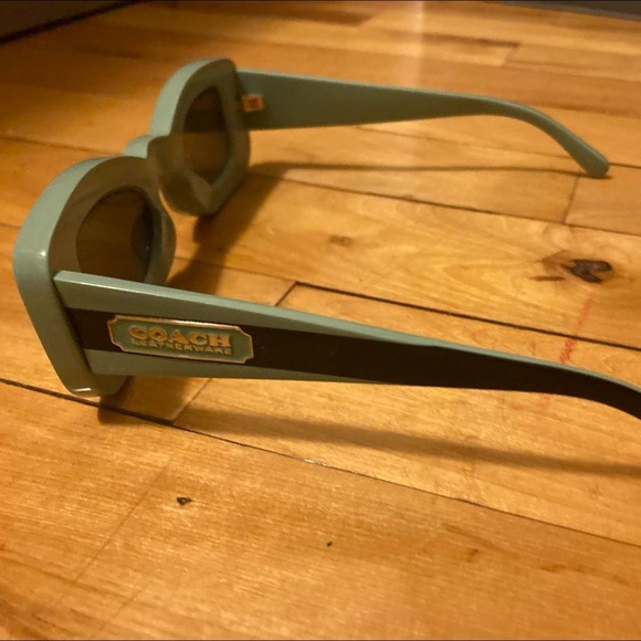 Coach teal sunglasses - Picture 3 of 3